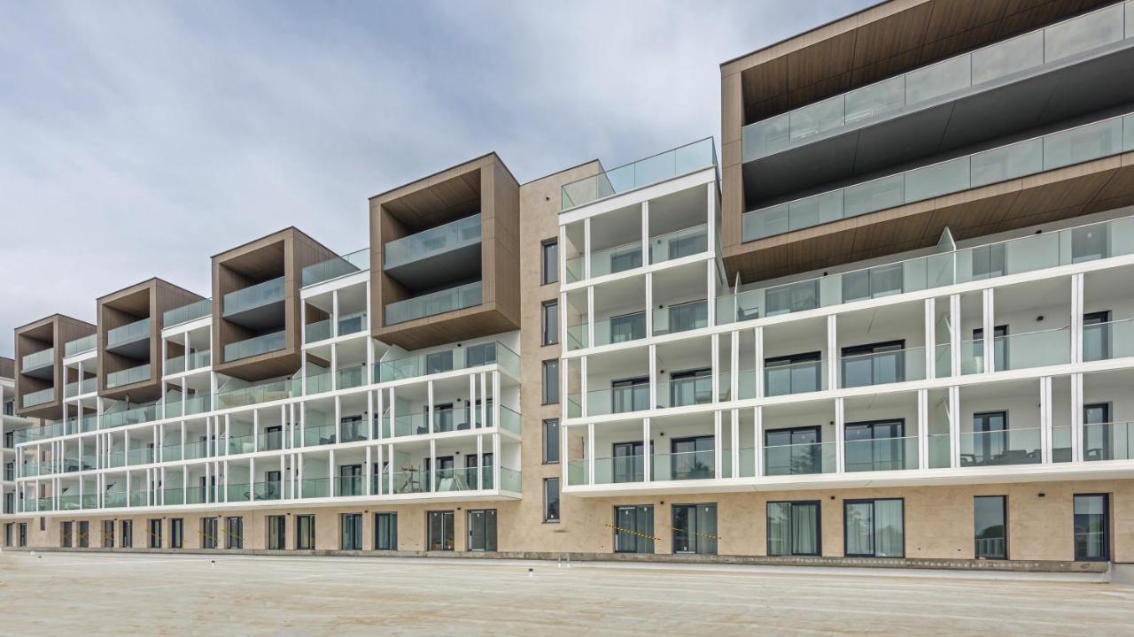 Apartament Szafirowy Od Strony Morza 119- Perlowa Przystan Holiday City Sianożęty Extérieur photo