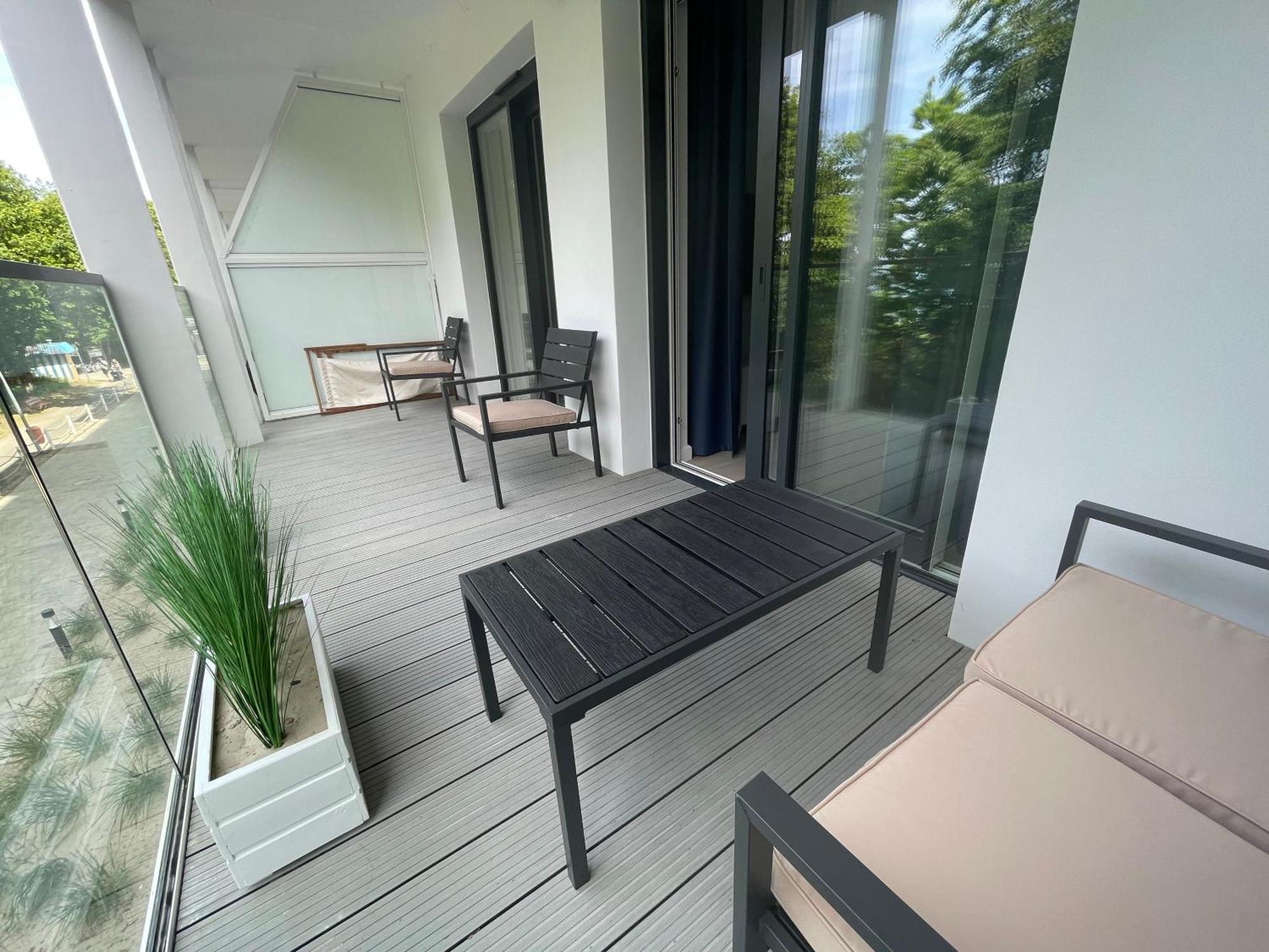 Apartament Szafirowy Od Strony Morza 119- Perlowa Przystan Holiday City Sianożęty Extérieur photo
